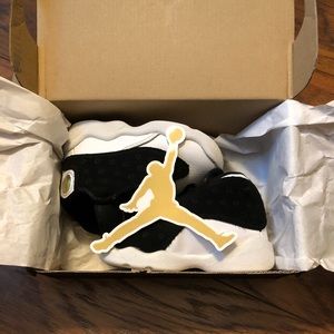 Toddler Jordan retro 13 size 5c